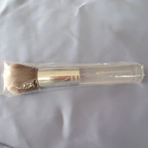 Bare Minerals heavenly foundation brush